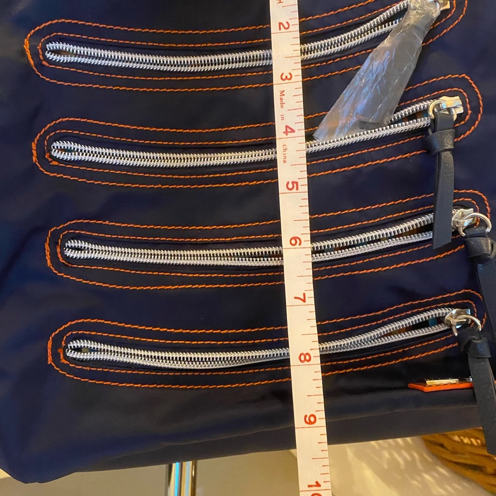 HADAKI purse New Orleans Navy Blue with orange accented striped pockets - Picture 10 of 11